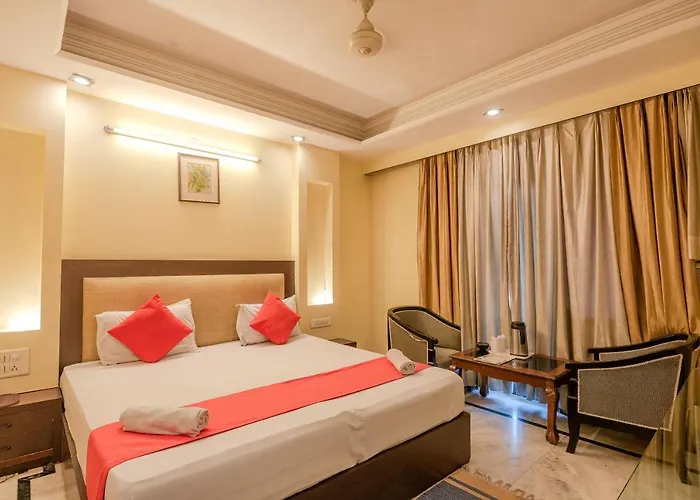 Hotel Ashish