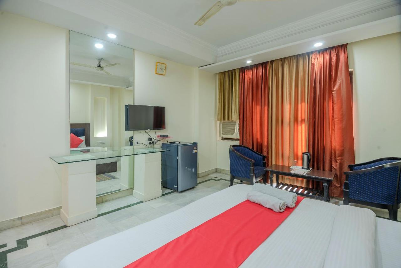Ashish Hotel 3*